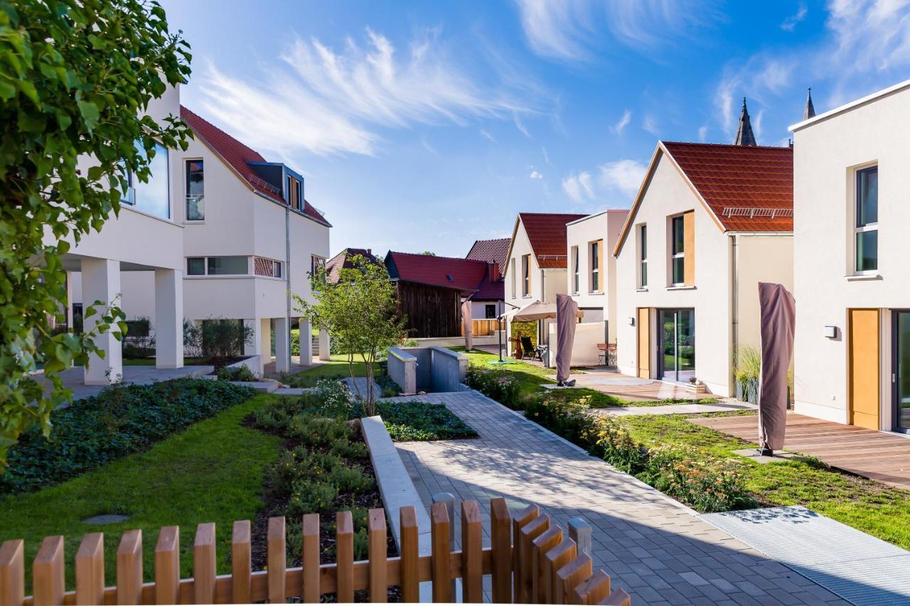 Gaestehaus Brunnenkunst - Exklusiv Wohnen Im Herzen Der Stadt Арнщат Екстериор снимка